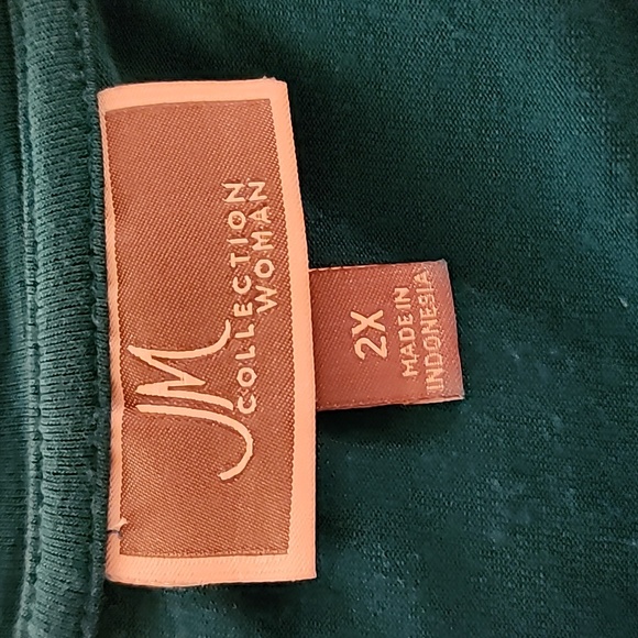 Ladies top - Picture 4 of 5